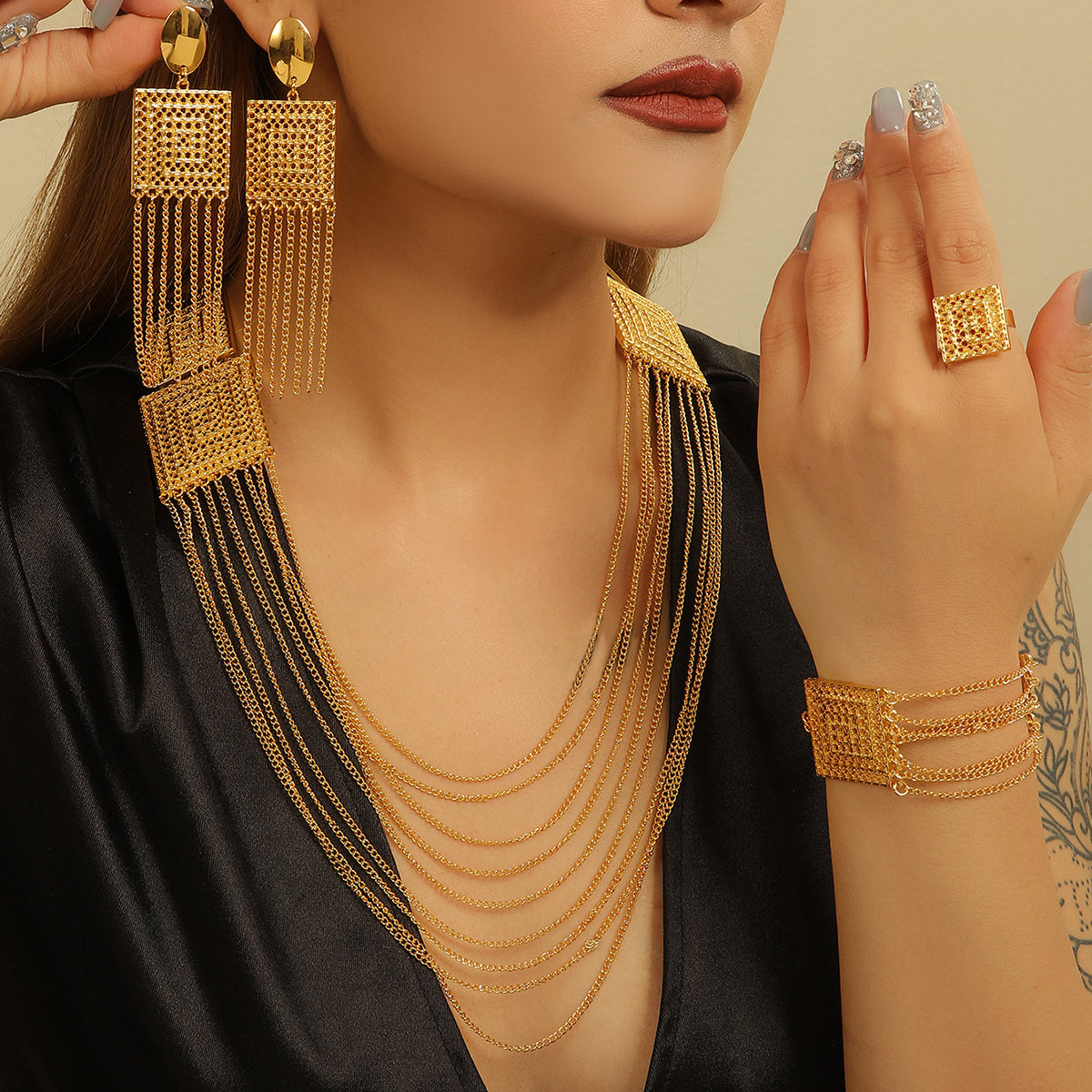5pcs Fashion Ladies 18K Gold Plated Jewelry Set – Multi-Layered Tassel Design for Weddings, Parties & Holiday Wear
