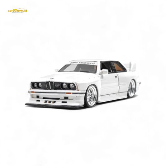 NA BMW E30 Wide-Body Resin Model White 1:64