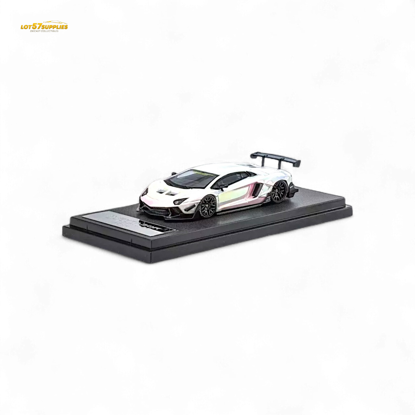 Star Model Aventador LBWK LP700-4 Chrome Rainbow White 1:64