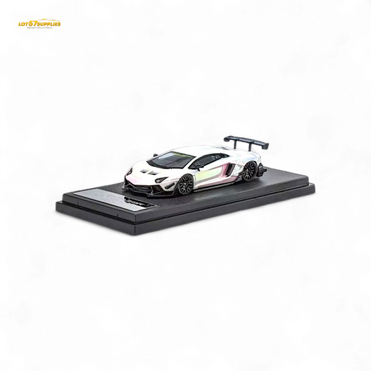 Star Model Aventador LBWK LP700-4 Chrome Rainbow White 1:64
