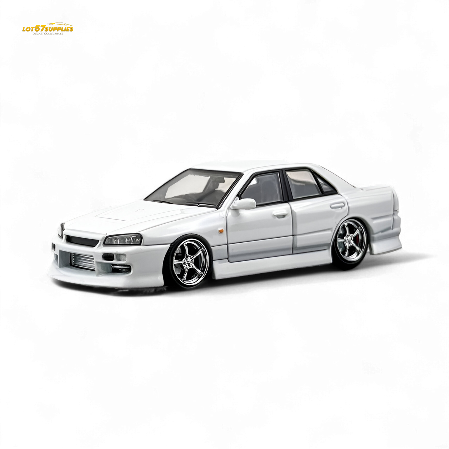Mortal ER34 SKYLINE URAS Pearl White 1:64